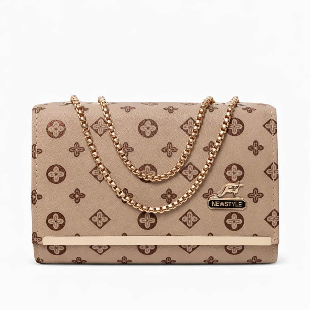 Signature Style Chain Clutch Wallet