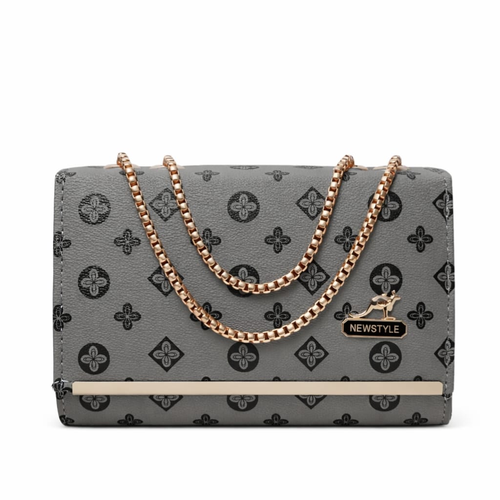 Signature Style Chain Clutch Wallet